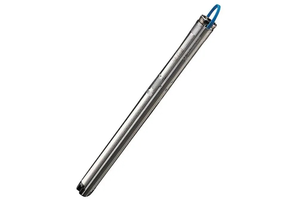 Unterwasserpumpe von Grundfos mit länglichem, metallischem Gehäuse und blauem Kabel. Geeignet für Brunnenanwendungen.